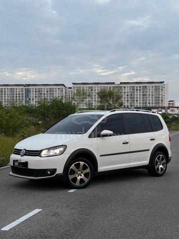 2012 Volkswagen TOURAN 1.4 (A) - 1