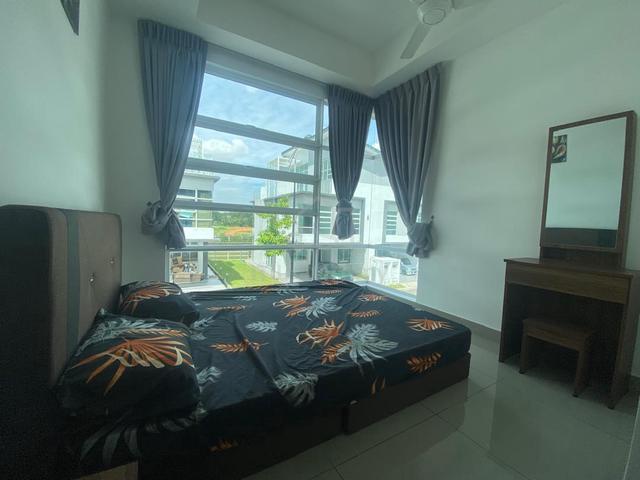 D'Lagoon Seri Austin 3 Storoey Garden Link End Lot 4