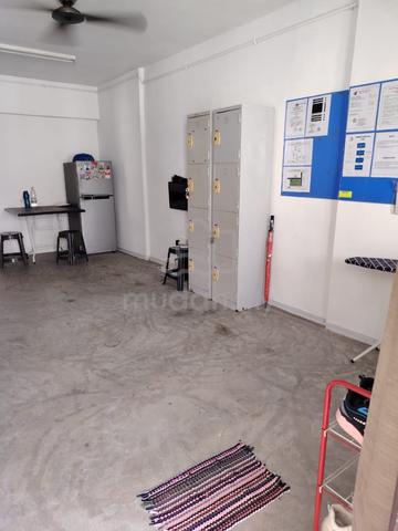 Desa Indah Block 86 1
