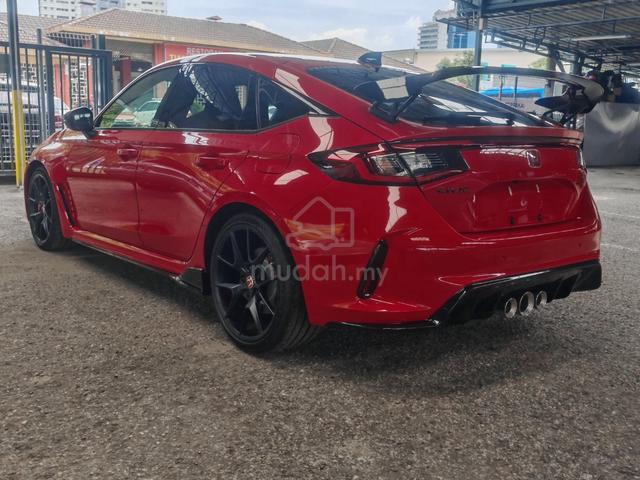2025 Honda CIVIC 2.0 TYPE R Racing Black SA 300mil - 4