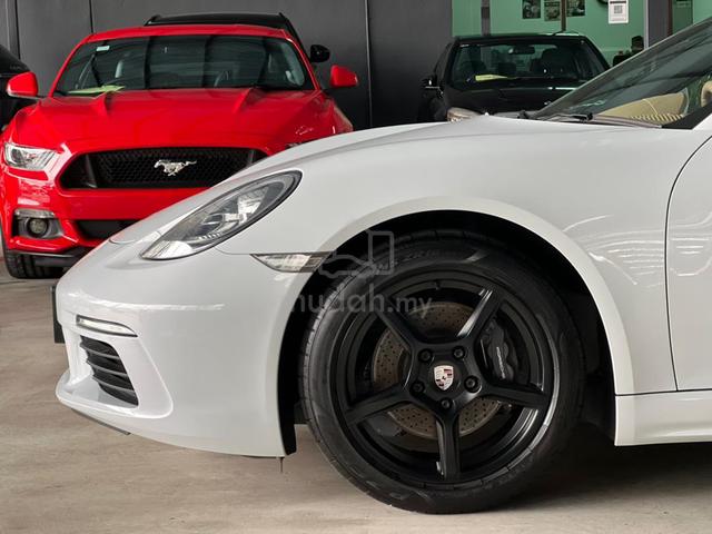 2017 Porsche BOXSTER 2.0 718 (A) - 2