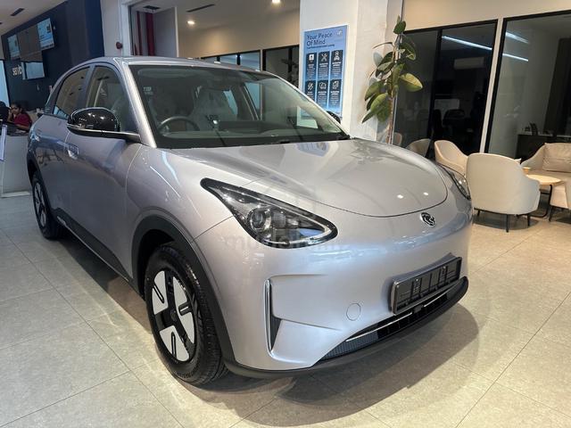 MESTI MEMILIKI Proton e.MAS 5 2026 - 4