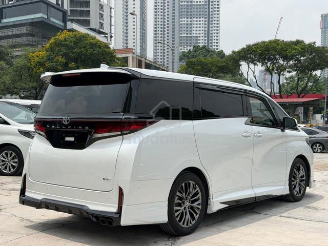 2024 Toyota VELLFIRE 2.5 HYBRID BLACKSEAT/ GR KIT - 2