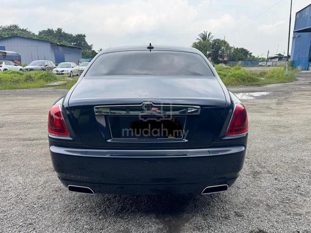 Make/ Model : Rolls Royce Ghost 6.6 V12 2015 - 4