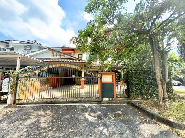 Corner Lot 2 Storey Terrace Jalan Rimba Riang Seksyen 9,Kota Damansara 1