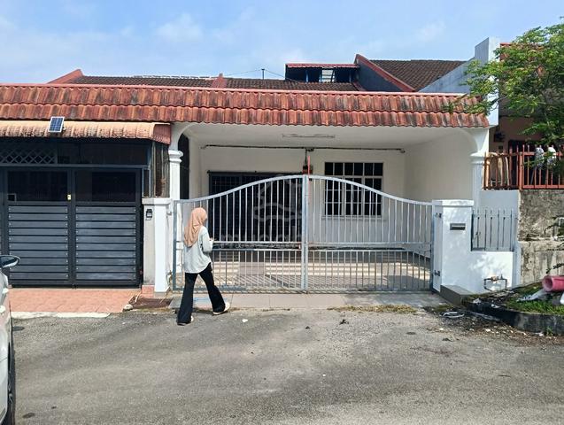 Single Storey Terrace House 1