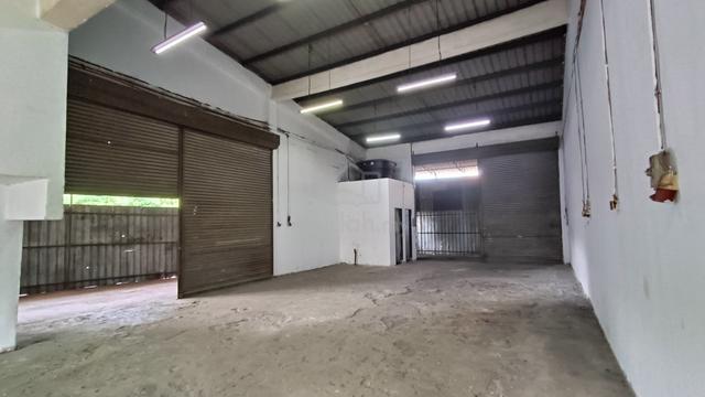 1.5 sty Factory Warehouse Pusat Perindustrian Sg Chua Kajang 1
