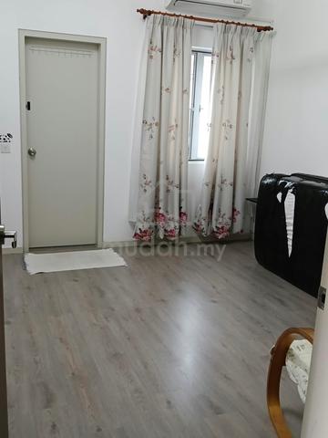Bandar Ainsdale Small Room for Rent 1