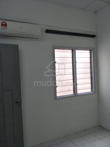 3 Aircond🔥2 Private Park🍒Wangsa Permai Townhouse Kepong Landed house 3