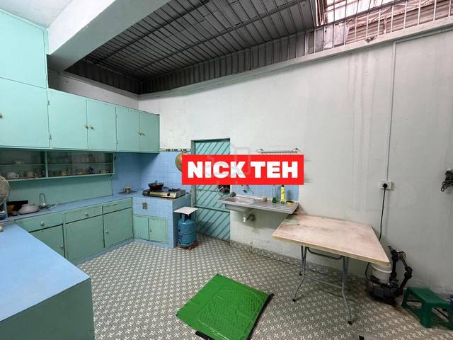 Landed 2 Storey Terrace Corner Jalan Kelawai PulaunTikus 1