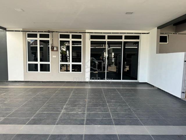 Lebar & Luas - Teres Setingkat Summer North, Kotasas 1