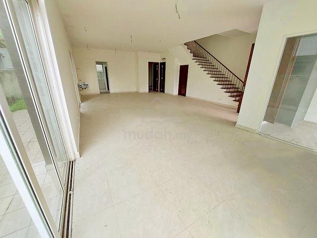 3 storey Semi D Nusa Tropika Ampang (FREEHOLD, Guarded) ukay beverly 1