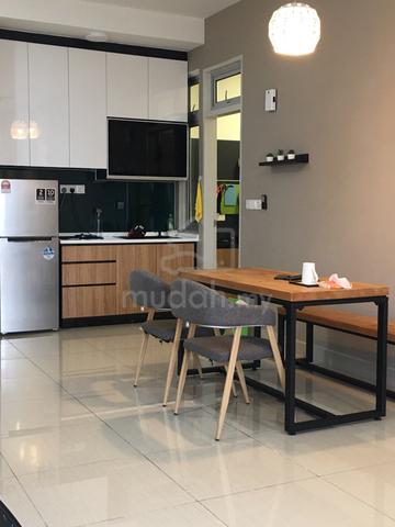 Centra Residences @ Nasa City 1