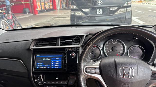 2021 Honda BR-V 1.5 V MY20 (A) - 5