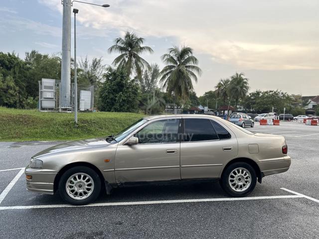Toyota CAMRY 2.2 Auto, 1996. Direct Owner Car. - 4