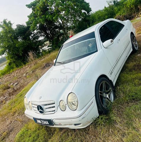 1995 Mercedes Benz 230 2.0 W114 (A) - 3