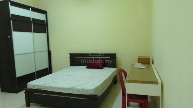 Room For Rent 1