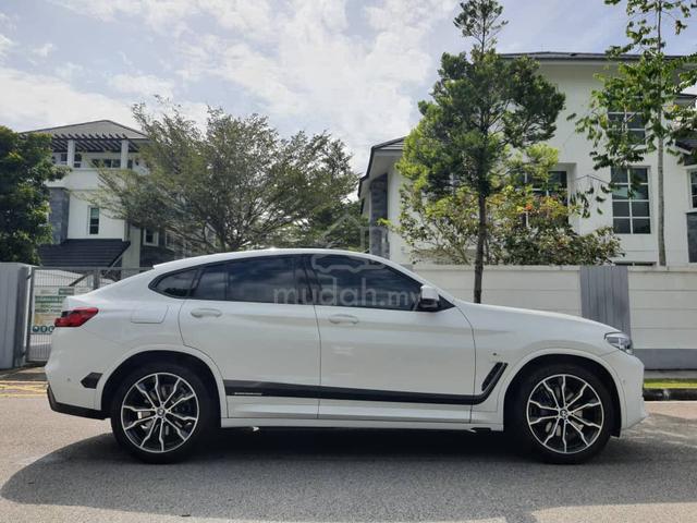 FEB 2021 BMW X4 xDrive30i (A)G02 SAV Local M Sport - 3