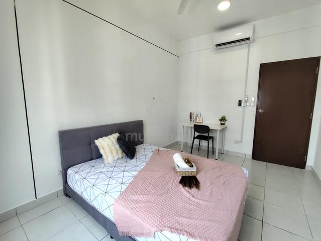 Mercu Jalil Medium room for rent (Bukit Jalil) 1
