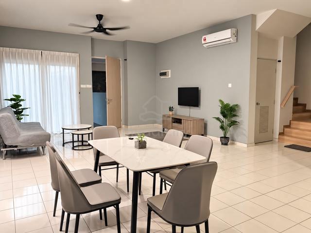 MJC ONE RESIDENCY DOUBLE STOREY INTERMEDIATE HOUSE at BATU KAWA 1
