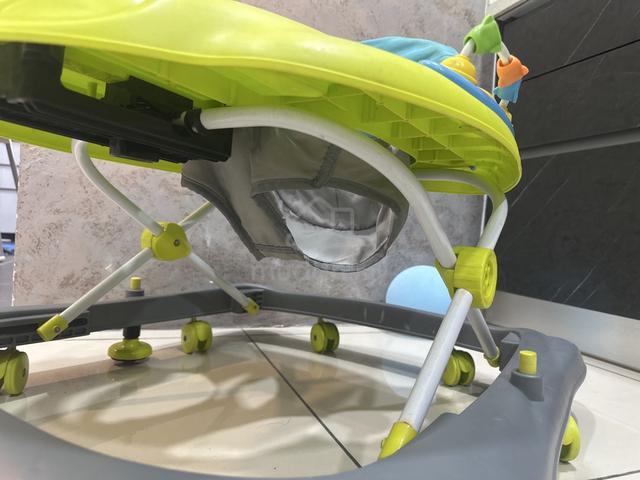 Baby Walker with Wheels and Support Seat - photo 2 of 2