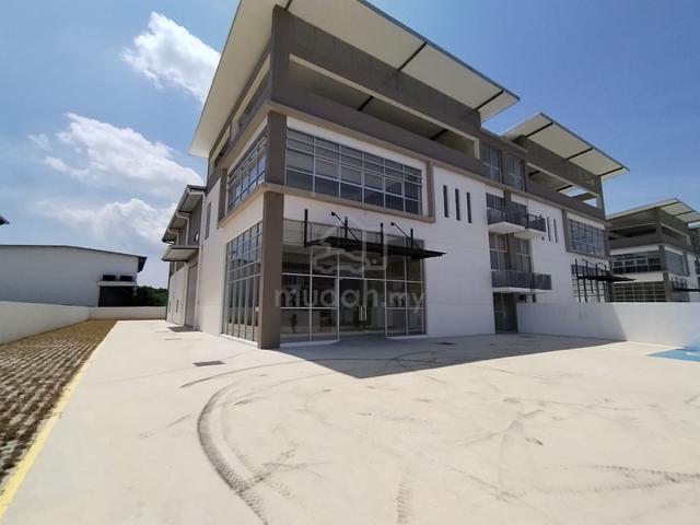 1.5 Storey Semi-D Factory for Sale @ Rawang, Selangor 1