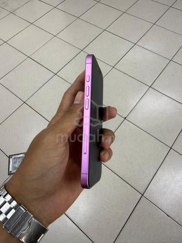 Iphone 16 - photo 3 of 4