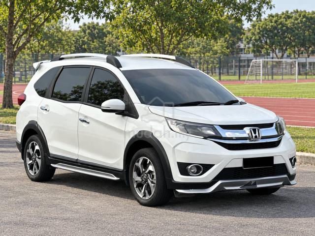 2017 Honda BR-V 1.5 V -- (A) low miles F/L - 1