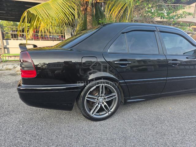 1995 Mercedes Benz 200 2.0 (A) - 5