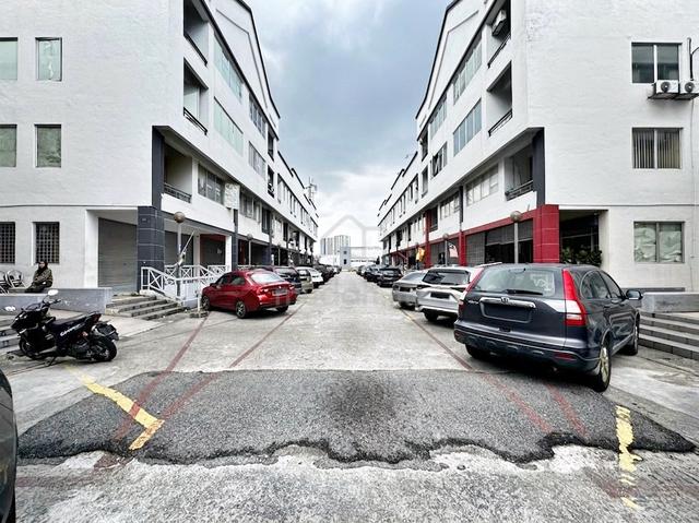 END LOT GROUND FLOOR Shop Lot Kompleks Diamond Bandar Baru Bangi 1