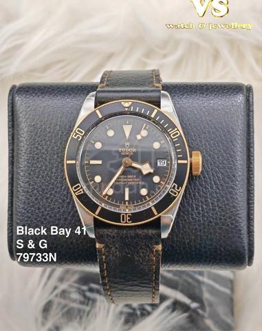 Carousel Image Selected
