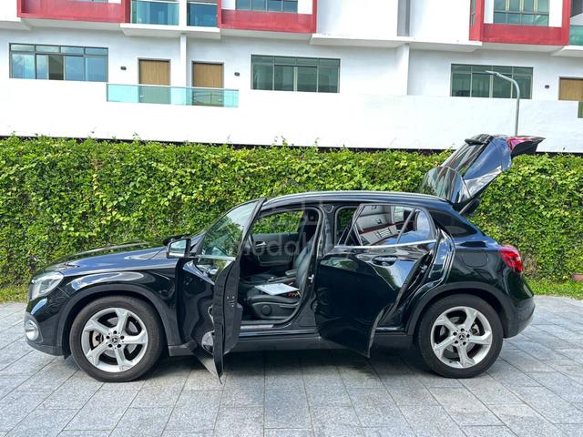 2020 Mercedes GLA220 4MATIC 2.0 A LIKE NEW NOSMOKE - 5