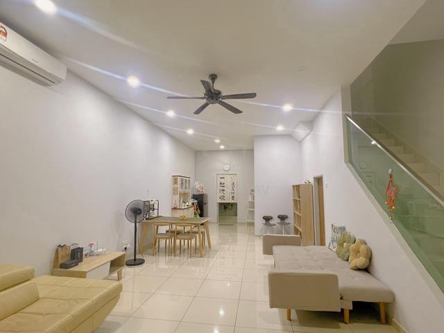 LA Garden @ JP Perdana Near Mount austin 1