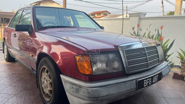 1989 Mercedes Benz 230E 2.3 W124 (A) - 1