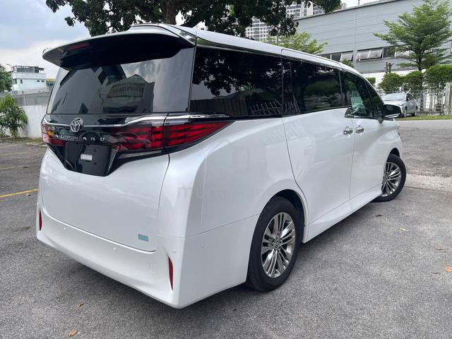  New Model ALPHARD Z (2.5) Auto Parking System - 3