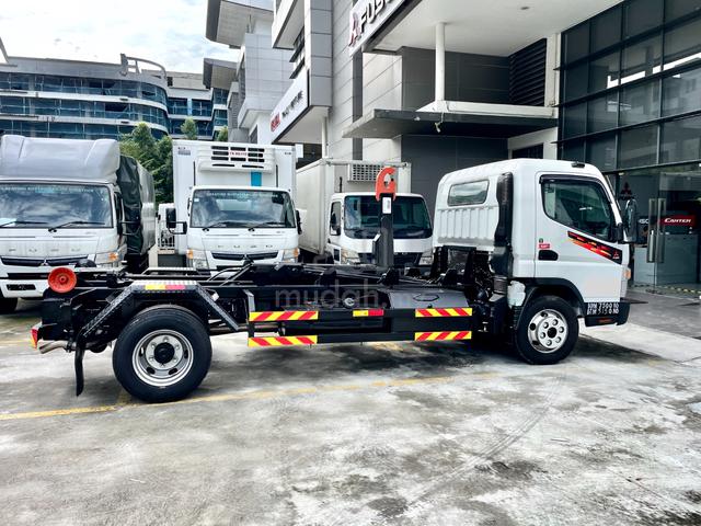 New Lori Roro Ft Mitsubishi Fuso Tf Canter Isuzu Commercial Vehicle