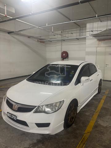 Honda CIVIC FD 2.0 i-VTEC (A) - 3