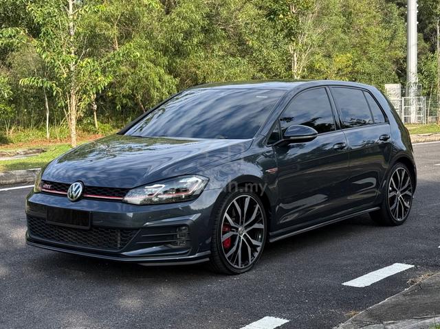 2019 Volkswagen Golf GTI Mk7.5 Performance Pa - 1
