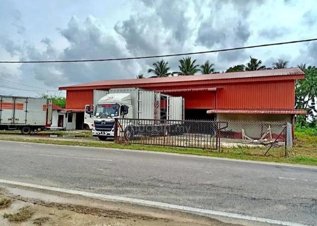Gudang / Warehouse For Rent @ Pasir Tumboh, Kota Bharu 1