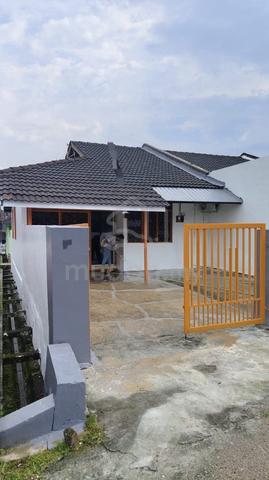 Single storey Johor Jaya / Desa Jaya / molek / ciq 1