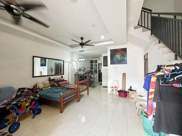 Renovated + 20' x 65’ di Bandar Hillpark, Puncak Alam Selangor 1