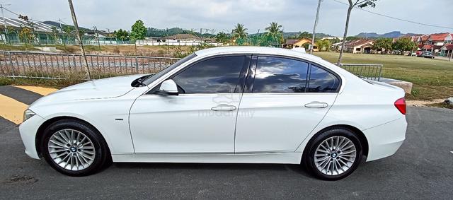 2013 Bmw 320i LUXURY (CKD) 2.0 (A) - 5