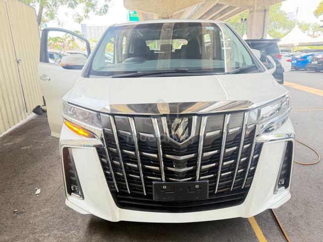 2023 Toyota ALPHARD 2.5 S 8 Seat 2P.Door Grd 4.5 - 3