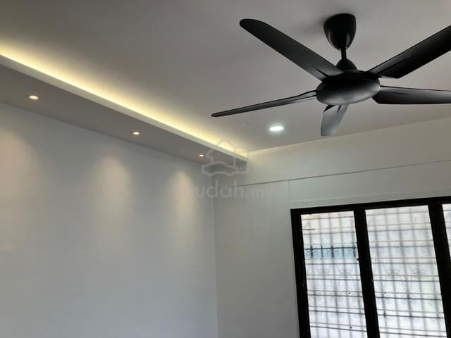 Newly Reno aircond Room For Rent in Section 17, Near UM, Jaya One, SS2 1