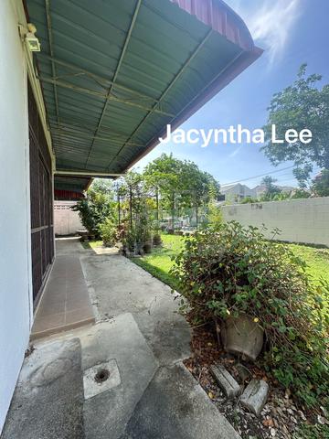 Sungai Ara 2-Storey Semi D Corner, Land Area 4300sq.ft 1