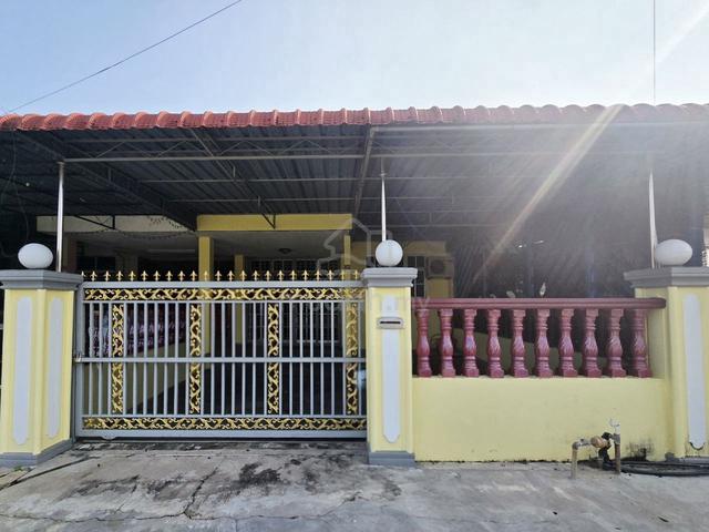 Teres Taman Seroja, Pekan padang Sera, Kodiang 1