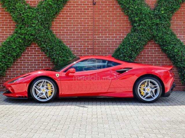 2022 Ferrari F8 TRIBUTO 3.9 (A) - 3