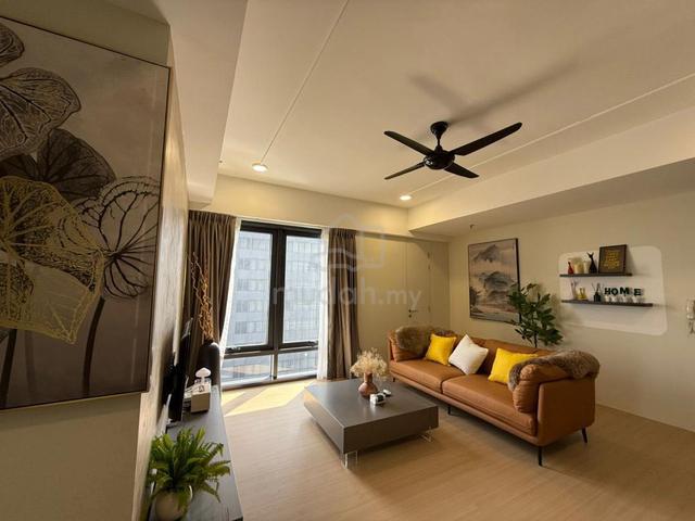 Tropicana 218 Macalister 1