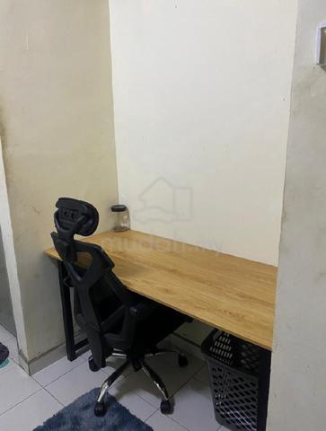 Bilik sewa lelaki 1