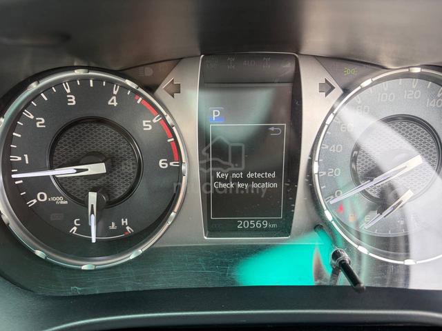 2021 Toyota HILUX 2.4 V (A) 360 CAM LOW MILEAGE - 3